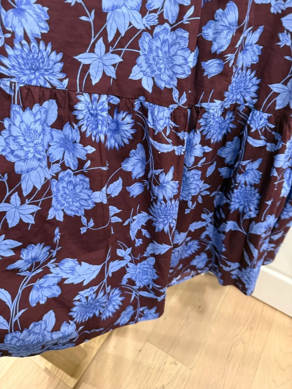 Floral Print Tiered Midi Dress in Blue on Brown - Picture 7 of 7